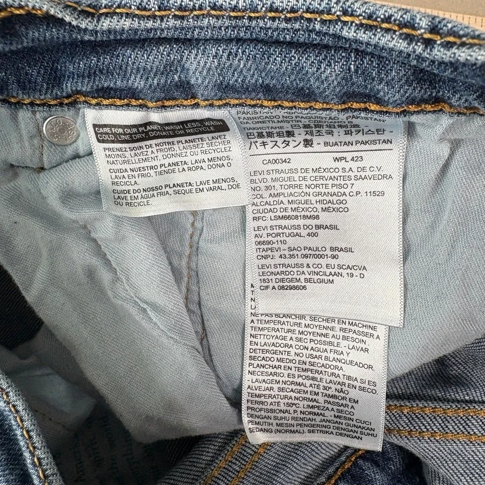 Levi's 505 Jeans Mens Size 36X32 Blue‎ Medium Wash Denim Straight Leg Everyday